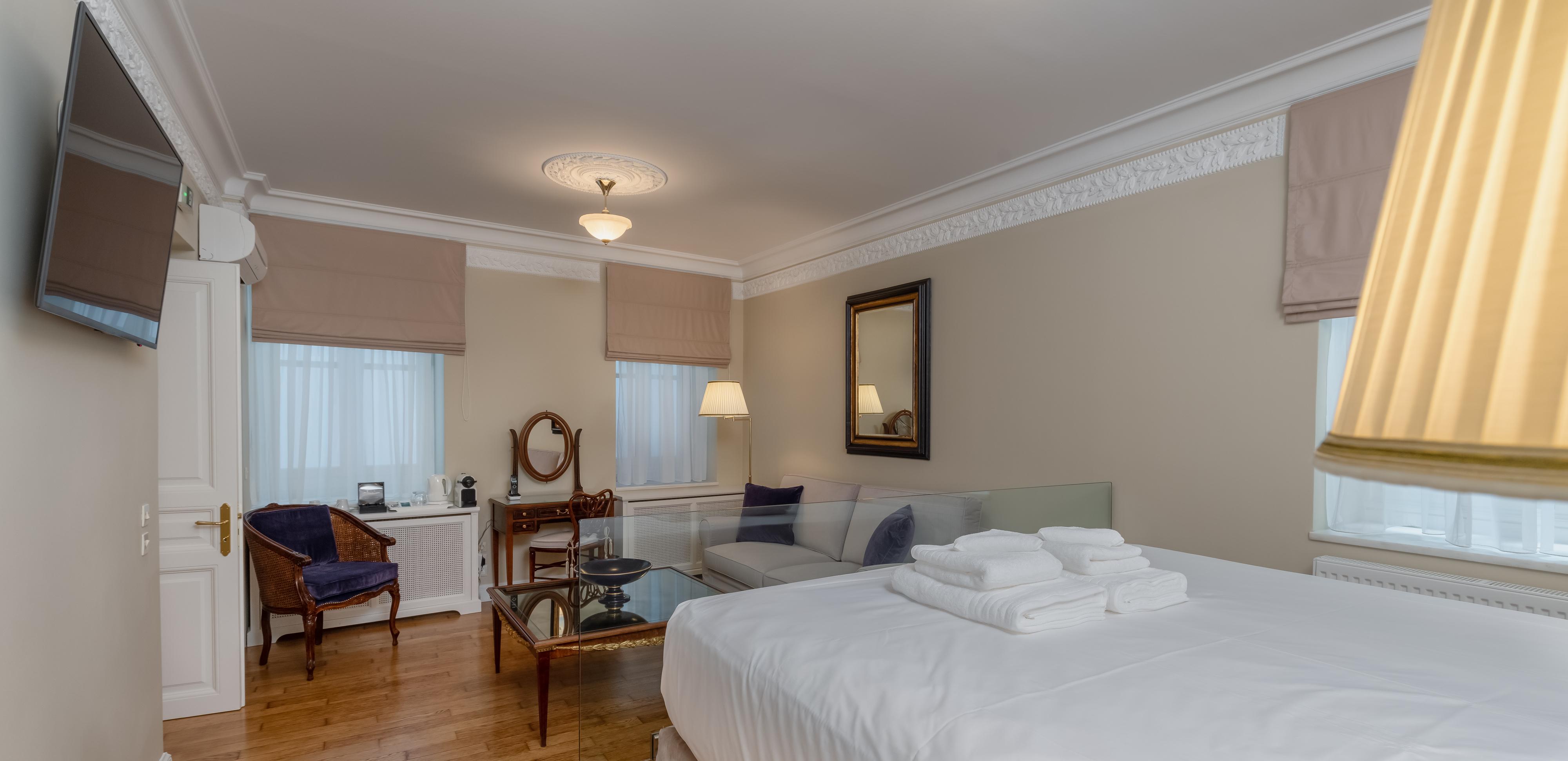 Noble Suites Aten Exteriör bild