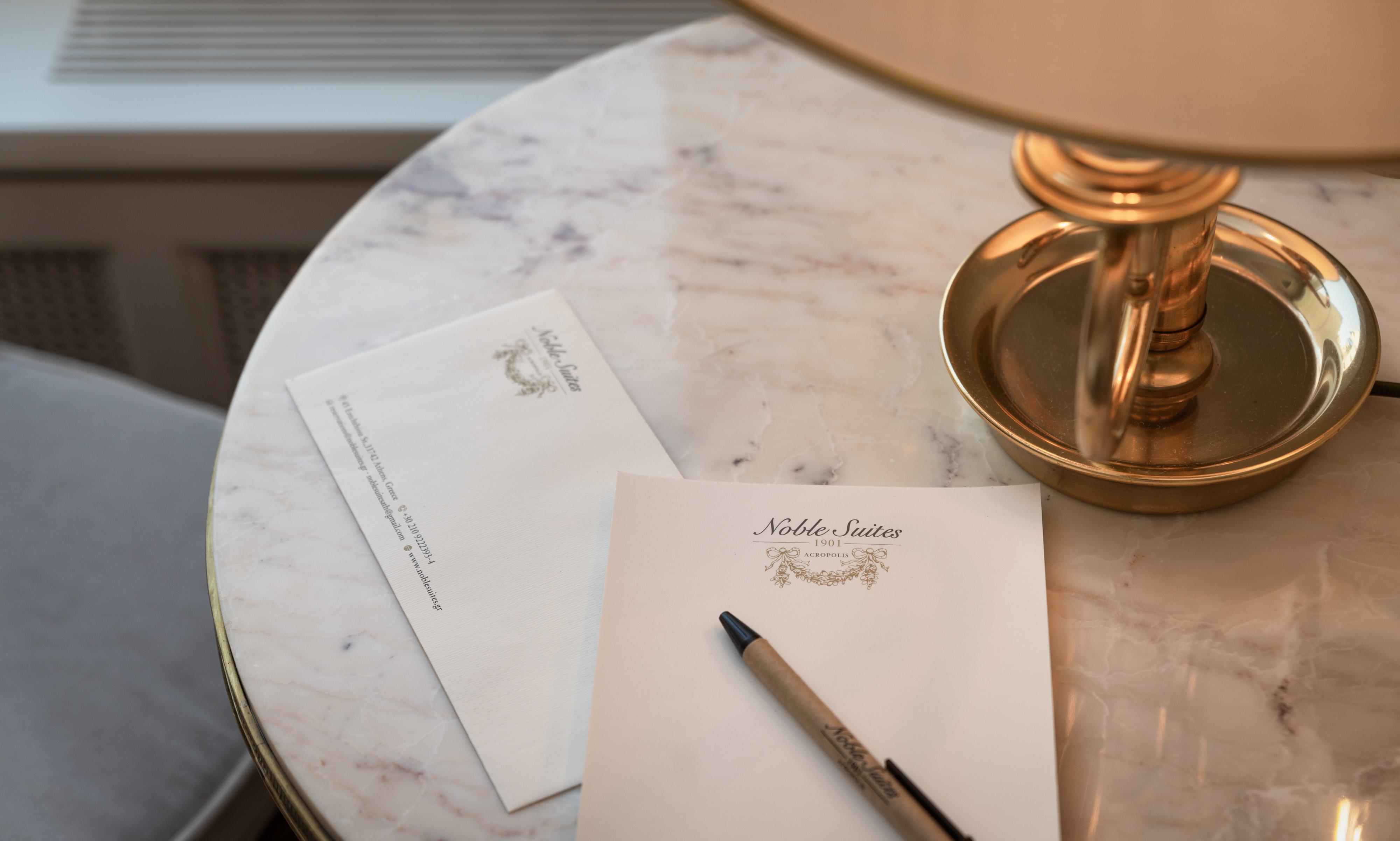 Noble Suites Aten Exteriör bild