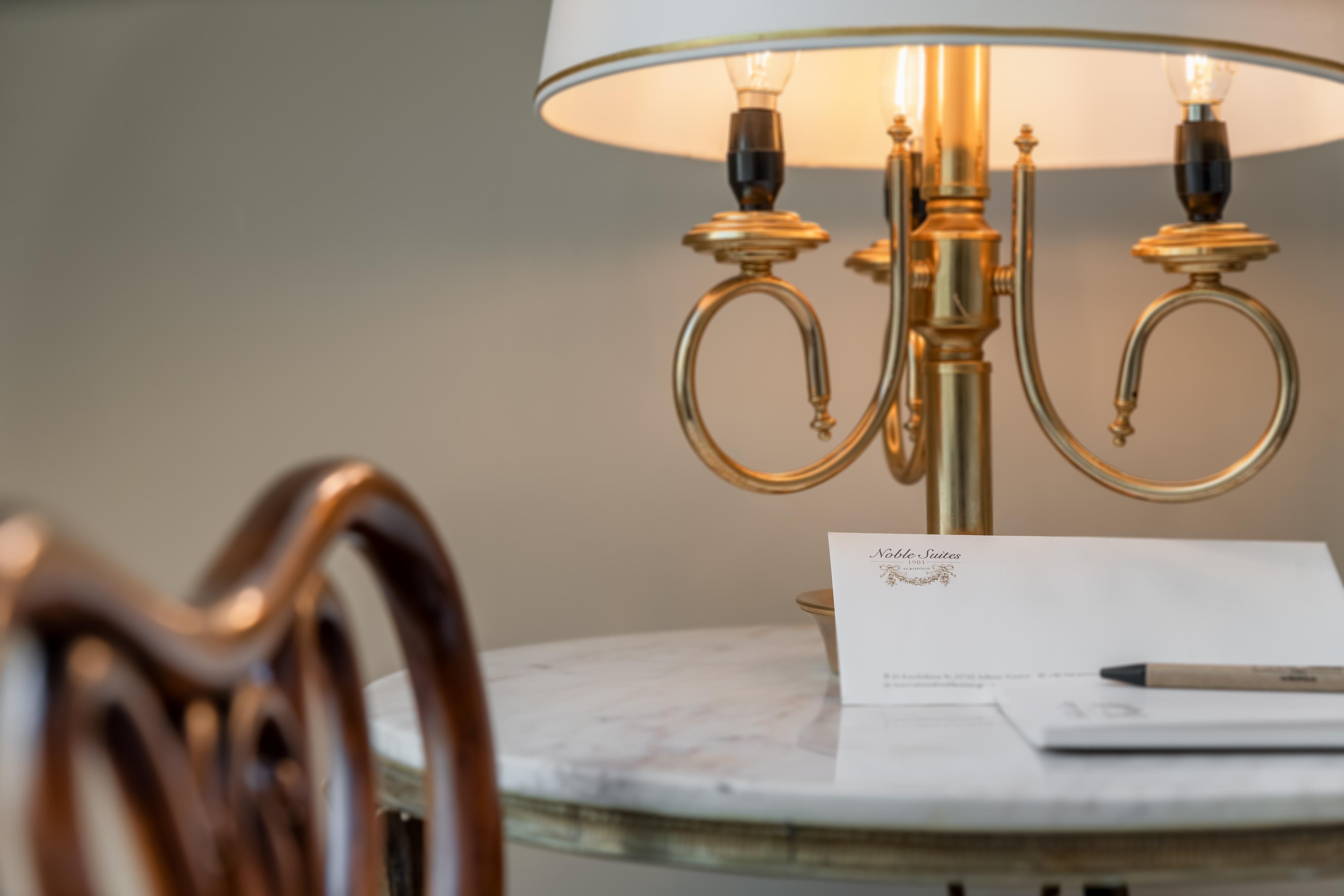 Noble Suites Aten Exteriör bild