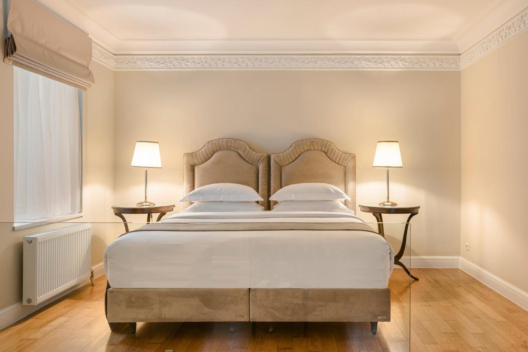 Noble Suites Aten Exteriör bild