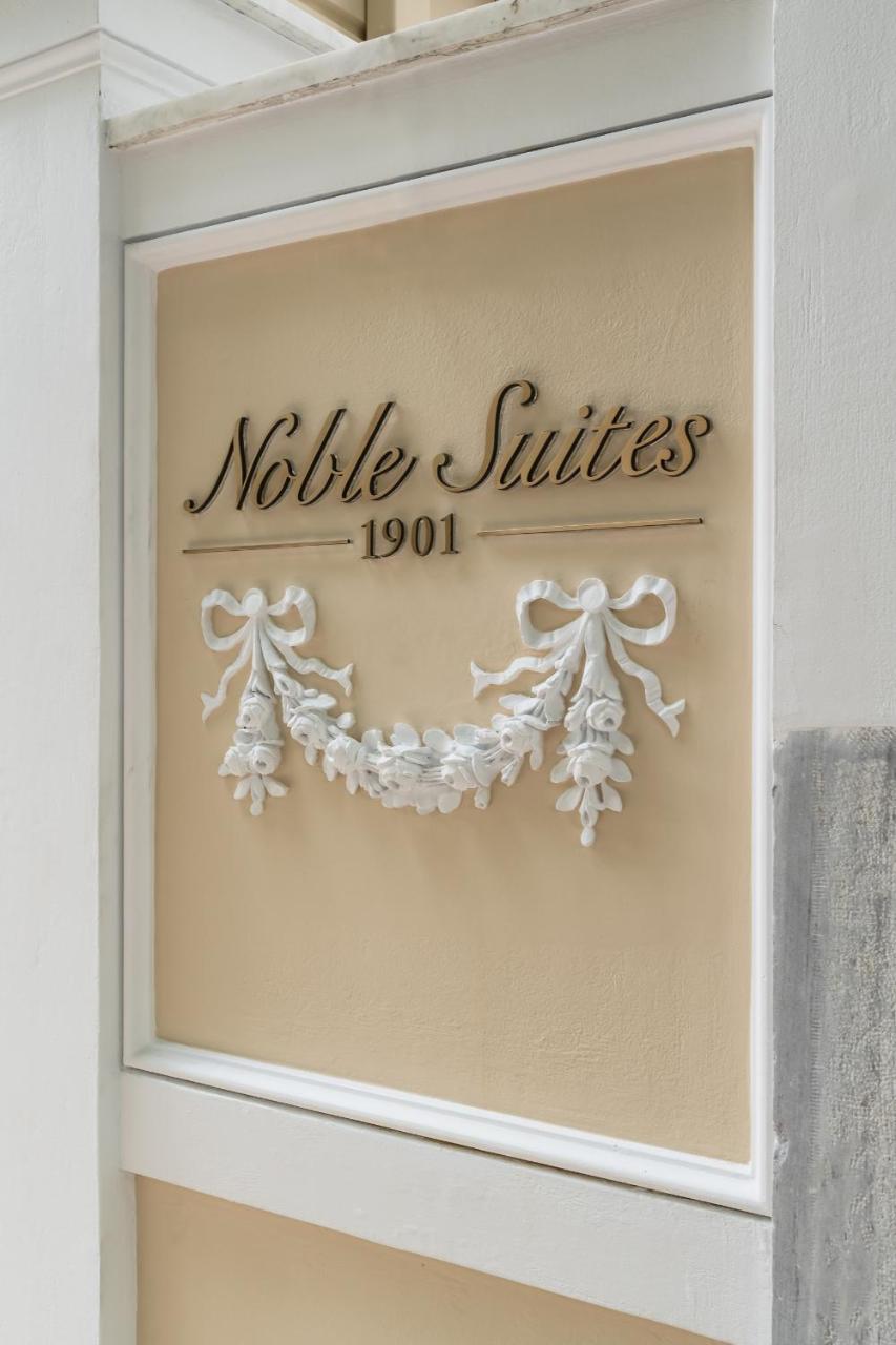 Noble Suites Aten Exteriör bild